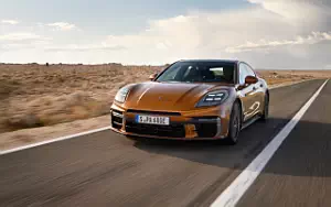   Porsche Panamera Turbo E-Hybrid - 2024