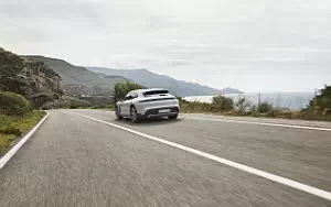   Porsche Taycan 4S Cross Turismo - 2021