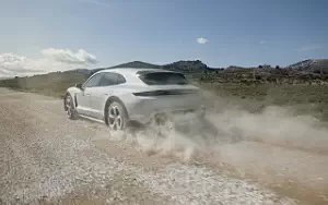   Porsche Taycan 4S Cross Turismo - 2021