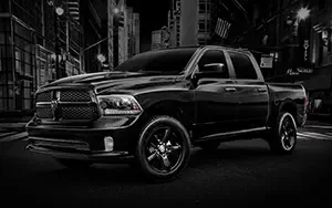   Ram 1500 Black Express - 2013