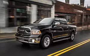   Ram 1500 Laramie Limited Crew Cab - 2015