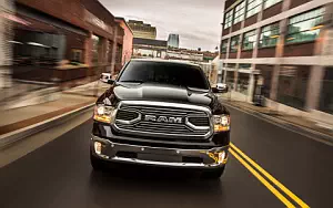   Ram 1500 Laramie Limited Crew Cab - 2015