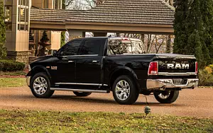   Ram 1500 Laramie Limited Crew Cab - 2015