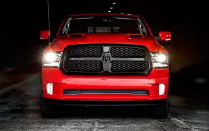   Ram 1500 Sport Night Quad Cab - 2016