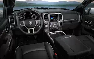   Ram 1500 Laramie Limited Crew Cab - 2017