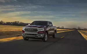   Ram 1500 Limited Crew Cab - 2018