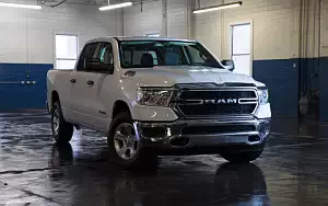   Ram 1500 Tradesman Crew Cab Chrome Appearance Package - 2018