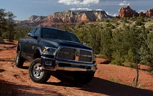   Ram 2500 Power Wagon Laramie Crew Cab - 2014