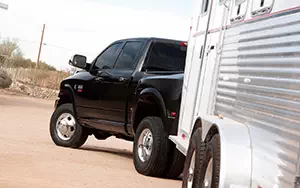   Ram 3500 Heavy Duty Laramie Crew Cab - 2012