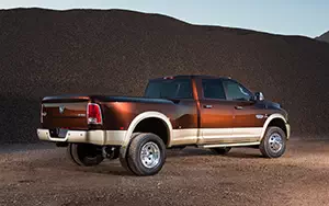   Ram 3500 Laramie Longhorn Crew Cab - 2013