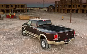   Ram 3500 Laramie Longhorn Crew Cab - 2013