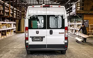   Ram ProMaster 3500 Cargo Van - 2014