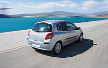   Renault Clio - 2005