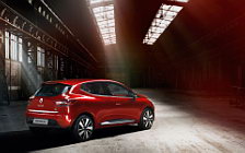   Renault Clio - 2012