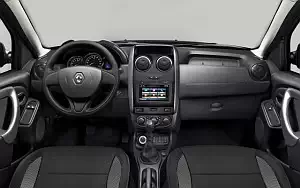   Renault Duster Dakar CIS-spec - 2017