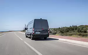   Renault Master L2H2 Van - 2019