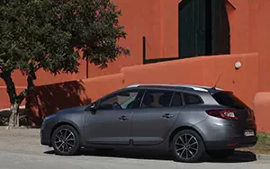   Renault Megane Estate - 2012