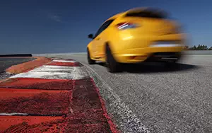   Renault Megane RS - 2012