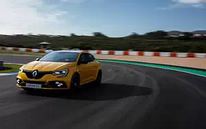   Renault Megane R.S. Trophy - 2018