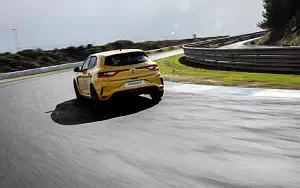   Renault Megane R.S. Trophy - 2018