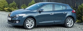 Renault Megane Hatchback RU-spec - 2013