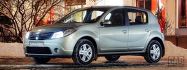 Renault Sandero - 2010