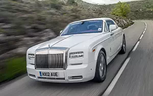 Обои автомобили Rolls-Royce Phantom Coupe - 2012