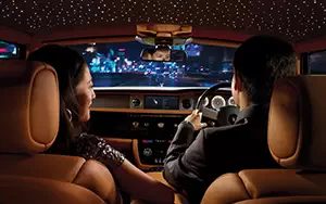   Rolls-Royce Phantom Coupe - 2012