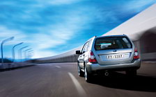   Subaru Forester 2.5 XT - 2005