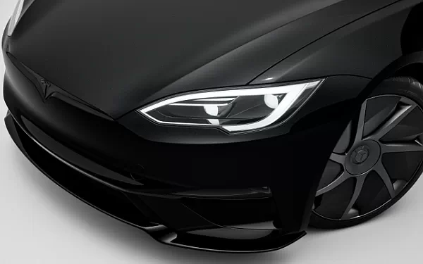 ���� ���������� Tesla Model S Plaid - 2025