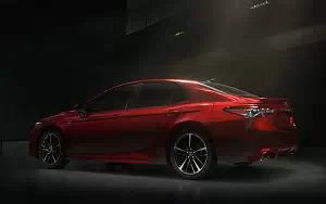   Toyota Camry XSE US-spec - 2017