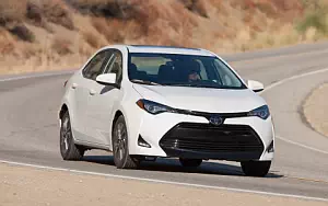   Toyota Corolla LE Eco US-spec - 2016