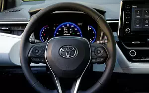   Toyota Corolla XSE Hatchback US-spec - 2019