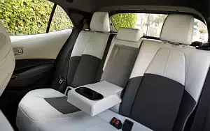   Toyota Corolla XSE Hatchback US-spec - 2019