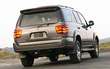   Toyota Sequoia - 2003