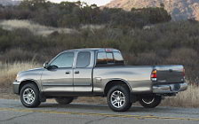   Toyota Tundra Access Cab - 2003