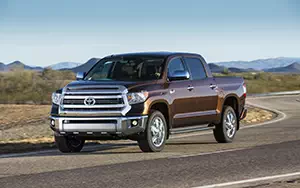   Toyota Tundra CrewMax 1794 Edition - 2014