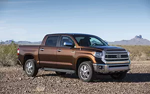   Toyota Tundra CrewMax 1794 Edition - 2014