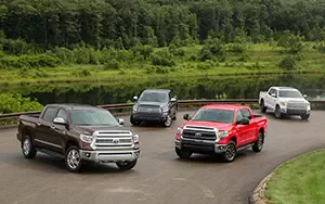  Toyota Tundra - 2014