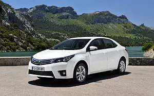   Toyota Corolla - 2013