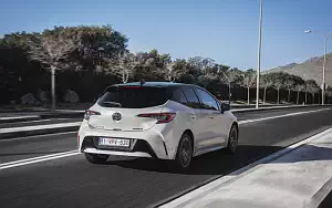   Toyota Corolla Hatchback Hybrid 1.8L - 2019