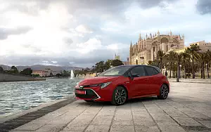   Toyota Corolla Hatchback Hybrid 2.0L - 2019
