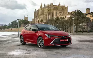   Toyota Corolla Hatchback Hybrid 2.0L - 2019