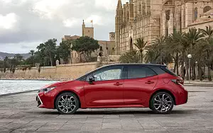   Toyota Corolla Hatchback Hybrid 2.0L - 2019