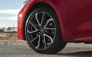   Toyota Corolla Hatchback Hybrid 2.0L - 2019