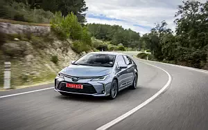   Toyota Corolla Sedan Hybrid - 2019