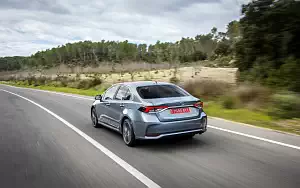   Toyota Corolla Sedan Hybrid - 2019