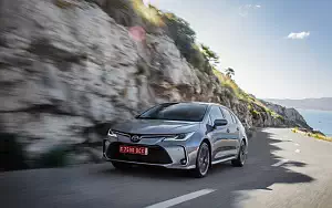   Toyota Corolla Sedan Hybrid - 2019