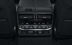   Toyota Land Cruiser - 2021
