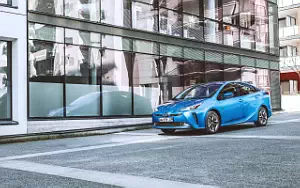   Toyota Prius - 2019